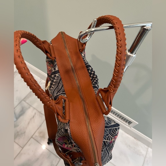 Johnny Was Viviana denim weekender bag with floral embroidery. NWT - Picture 8 of 10